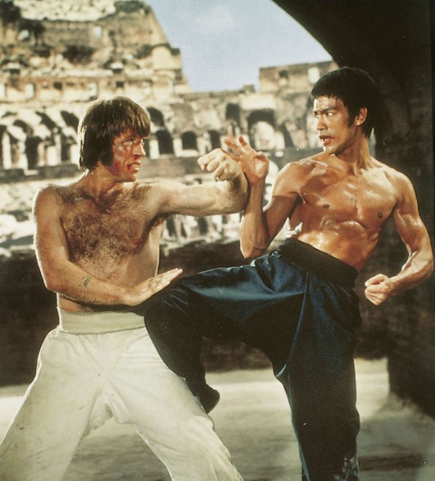Trận đánh của Lý Tiểu Long và Chuck Norris trong 'Mãnh long quá giang' (1972).