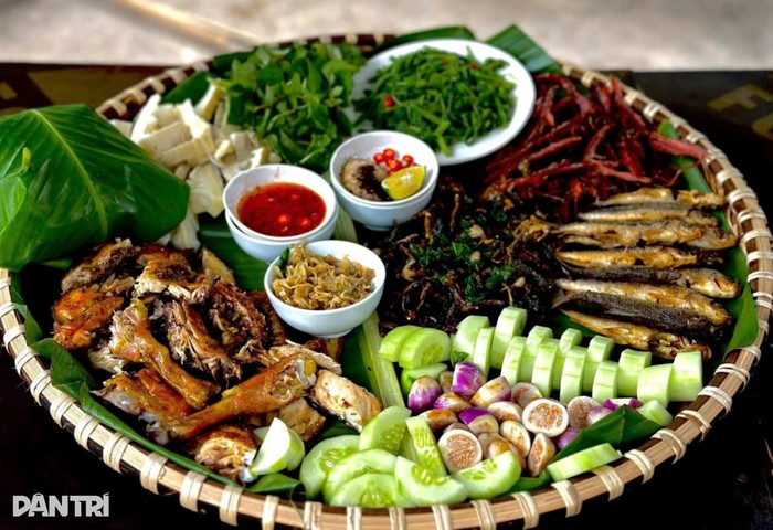 Ẩm thực độc đáo của bà con nơi đây. Ảnh: báo Dân Trí