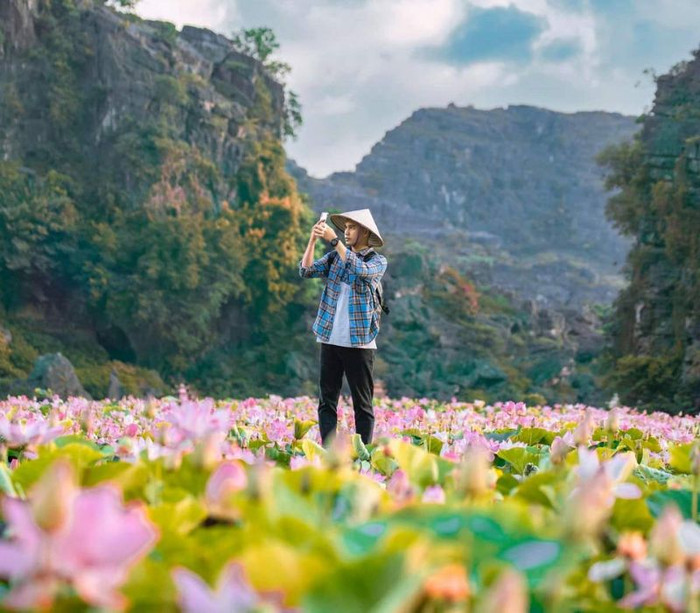 Thức dậy sớm ở Ninh Bình để cảm nhận khung cảnh đầy cảm xúc. Ảnh minh hoạ/Nguồn: TripAdvisor
