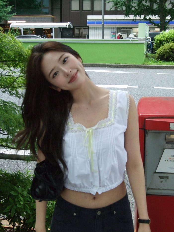 Yu Jin (IVE) gây chú ý sau khi được cho là trúng suất mua căn hộ cao cấp tại Seoul. (Nguồn: Instagram nhân vật)