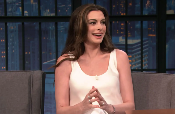 Anne Hathaway đang chuẩn bị đón con thứ ba.