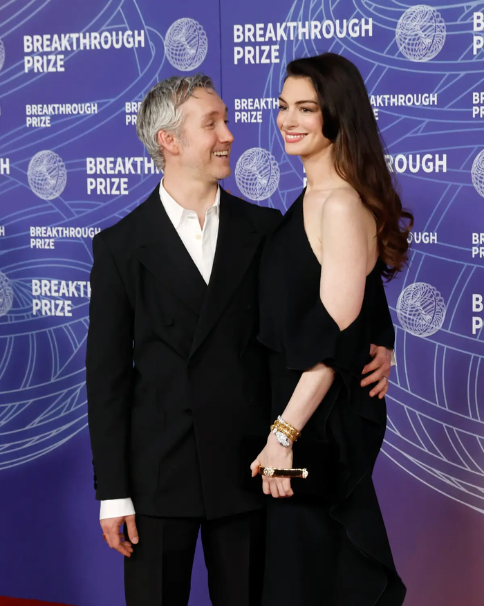 Anne Hathaway và Adam Shulman kết hôn từ năm 2012.
