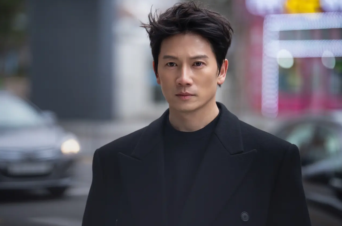 Phim Hàn Quốc mới của Ji Sung tạo sức hút lớn nhờ kịch bản khác lạ và diễn xuất ăn ý.