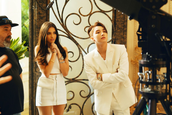 Nàng thơ của Sơn Tùng - Madison Beer trong MV Hãy trao cho anh.
