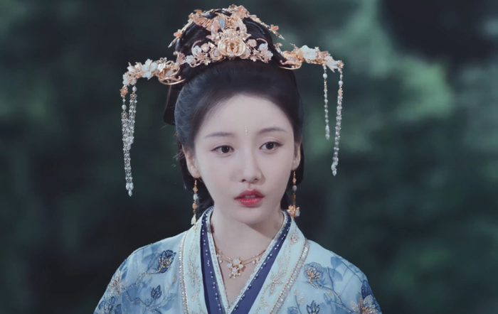 Dịch Văn Quân (Khương Trinh Vũ đóng) là tiểu thư của Dịch gia, mỹ nhân khiến Diệp Đỉnh Chi thần hồn điên đảo vì yêu.