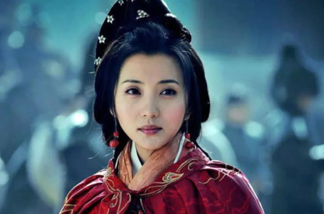Điêu Thuyền được xem là mỹ nhân đóng vai trò trung tâm trong liên hoàn kế của Vương Doãn, nhưng số phận sau đó vẫn còn nhiều tranh cãi.