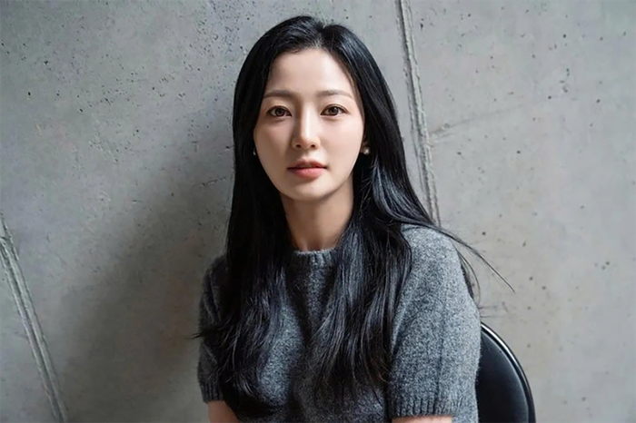 Nữ diễn viên Song Ha Yoon đã chính thức lên tiếng thông qua đại diện pháp lý.