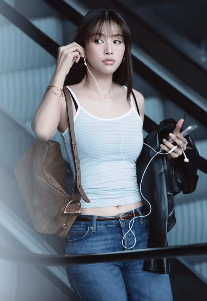 Hoa hậu Tiểu Vy quê ở Đà Nẵng - nơi có làng Vân với vẻ đẹp nguyên sơ, mang nhiều dấu ấn lịch sử.