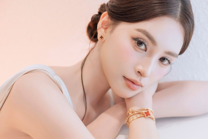 Hoa hậu Tiểu Vy tỏa sáng với vẻ đẹp cuốn hút Ảnh 3