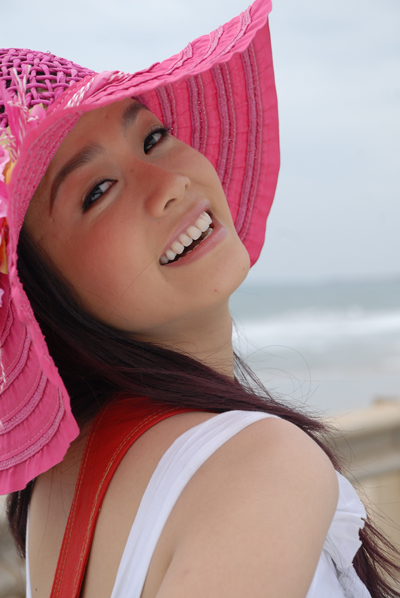 Hình ảnh Nhật Kim Anh thời mới bắt đầu đi hát.