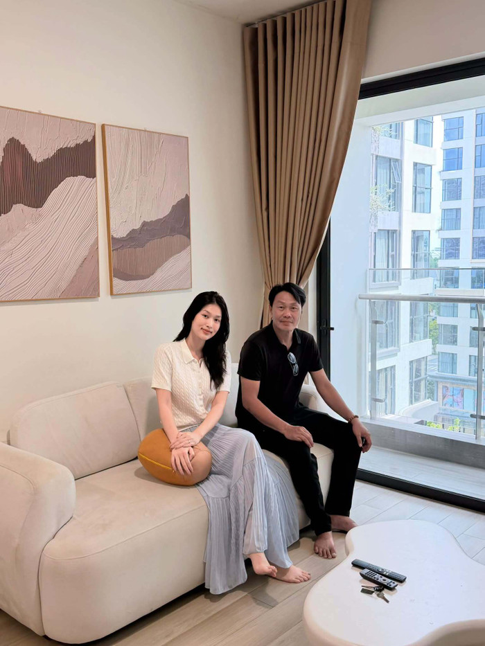 Thiên Ân đánh dấu cột mốc đáng nhớ khi 'mua nhà cho ba'. (Ảnh: FBNV)
