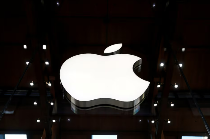 Apple vượt Nvidia để trở thành công ty có giá trị nhất thế giới. Ảnh: Reuters