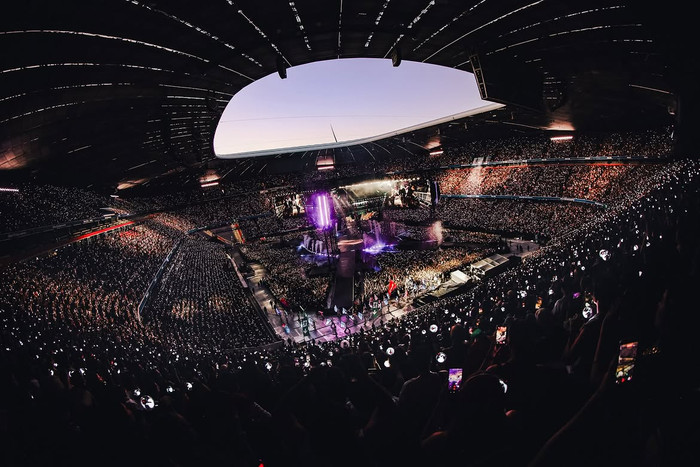 BTS kết thúc tour châu Âu bằng cột mốc chưa từng có trong sự nghiệp Ảnh 2