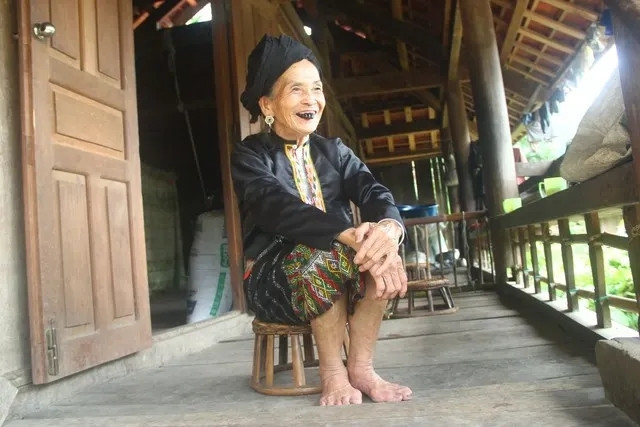 Trang phục truyền thống của người Thái ở Mường Đán. Ảnh: báo Thanh Niên&nbsp;