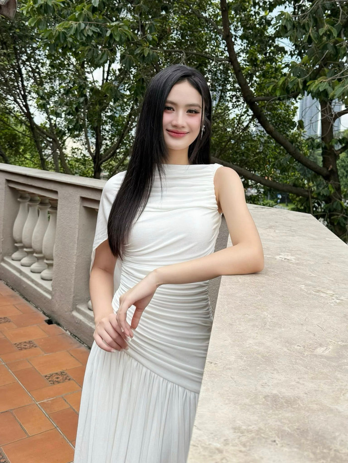 Hoa hậu Ý Nhi sinh ra và lớn lên ở Bình Định - vùng đất nay sáp nhập thành tỉnh Gia Lai.