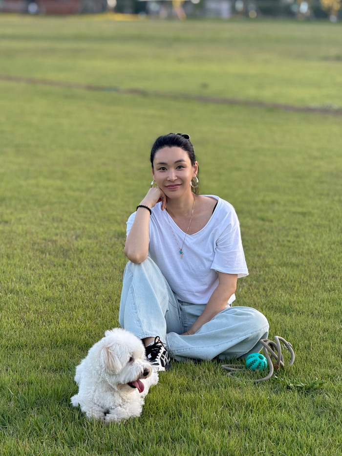 Biên đạo Bae Yoon Jung vướng tranh cãi vì văng tục tại concert của I.O.I. (Nguồn: Instagram nhân vật)