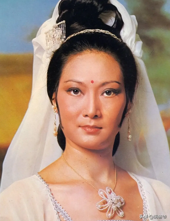 Bà để lại dấu ấn qua nhiều vai diễn nổi bật trong các phim như Thiên Long Bát Bộ, Sở Lưu Hương, Bao Thanh Thiên và nhiều tác phẩm kinh điển khác. Ảnh: Sohu.