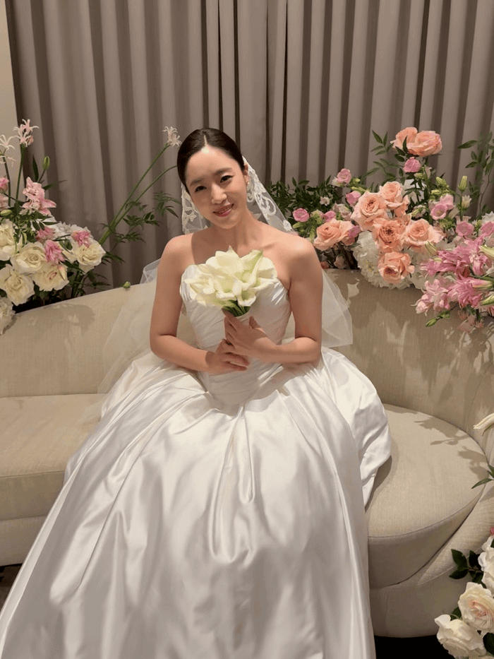 Eun Jung đã tổ chức hôn lễ vào năm ngoái.&nbsp;
