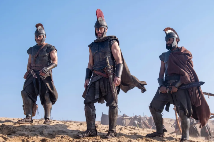 The Odyssey thu về 264,1 triệu USD trên toàn cầu trong cuối tuần đầu công chiếu. Ảnh: Universal Pictures