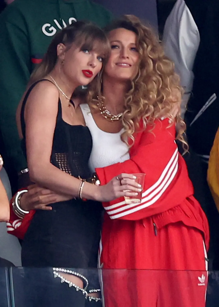 Nữ diễn viên và Taylor Swift từng có mối quan hệ thân thiết.