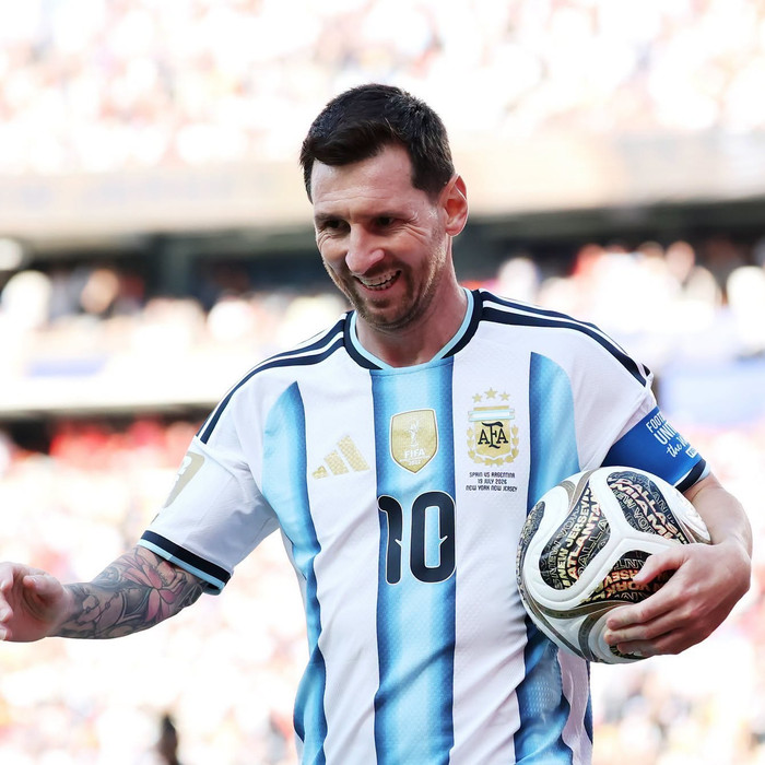 Hành trình bảo vệ ngôi vương của Argentina khép lại bằng thất bại 0-1 trước Tây Ban Nha sau 120 phút ở chung kết World Cup 2026. Ảnh: AFA