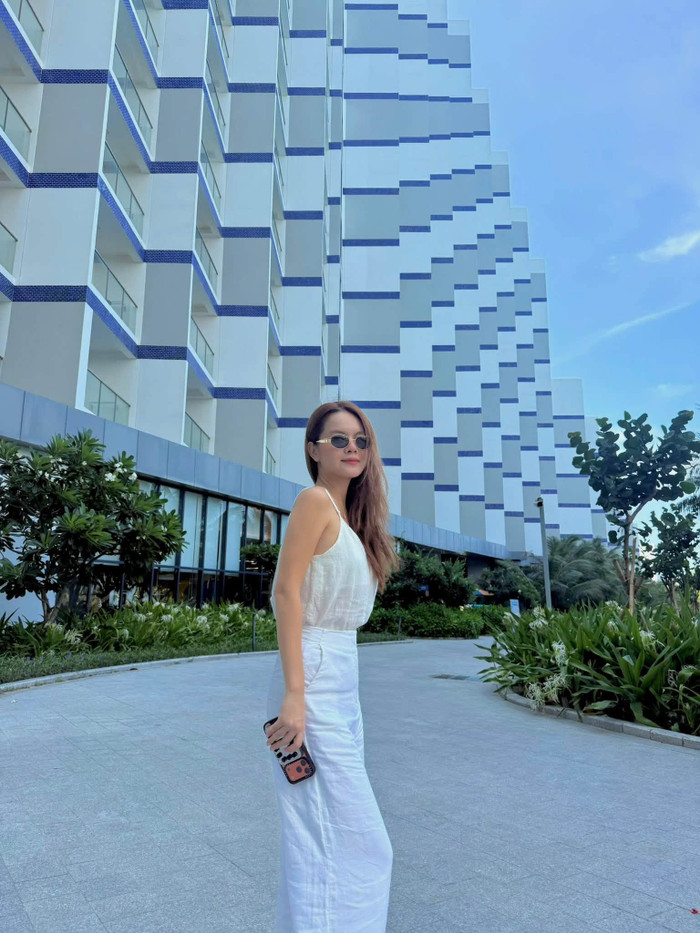 Nhan sắc tuổi 42 của Phạm Quỳnh Anh nhận nhiều lời khen. (Nguồn: FBNV)