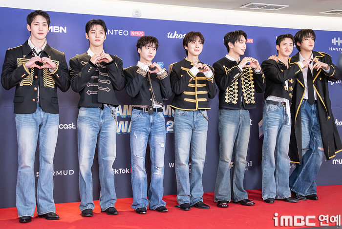PENTAGON tái hợp sau 3 năm, phát hành nhạc mới và lưu diễn nhân dịp kỷ niệm 10 năm debut Ảnh 3