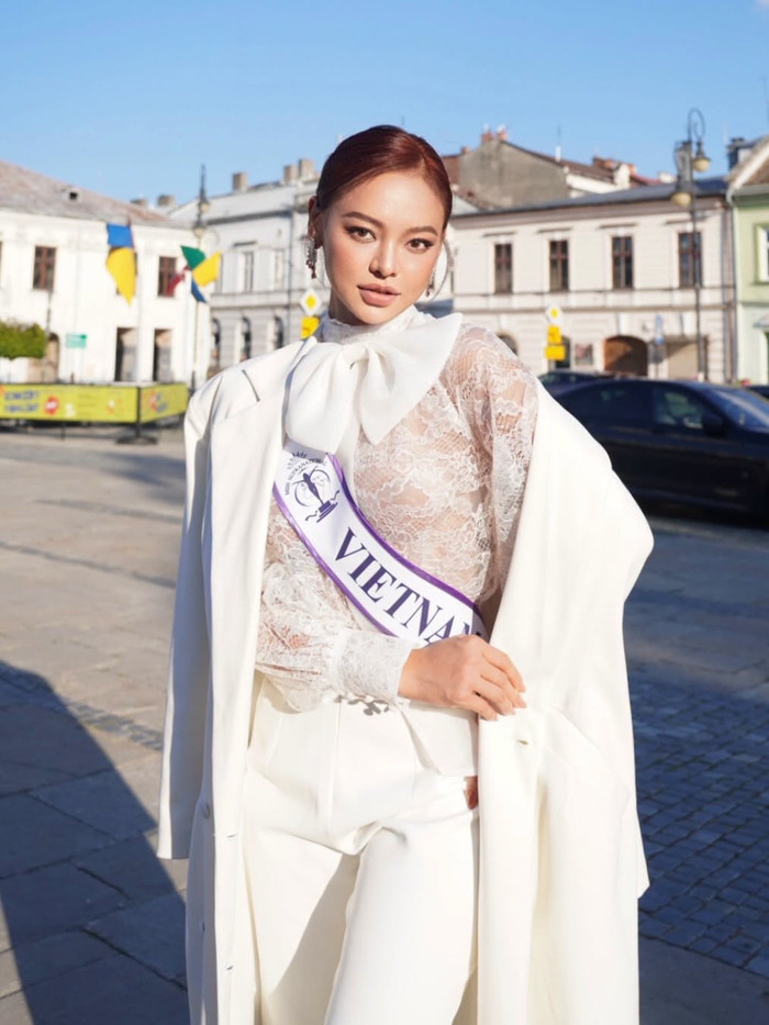 Mai Ngô tiết lộ gặp sự cố với National Costume ở Hoa hậu Siêu quốc gia.