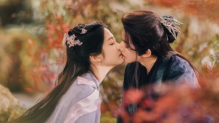 Đặng Vi và Hướng Hàm Chi đóng chính trong câu chuyện sư đồ luyến nhiều bi kịch. Sau khi hy sinh để bảo vệ chúng sinh, Mục Thanh Ca bị hiểu lầm là ma đầu và mất mạng. Nhiều năm sau, đồ đệ Tô Dịch Thủy dùng nửa kim đan hồi sinh sư phụ, tạo nên mối quan hệ đảo ngược khi người từng được bảo vệ nay trở thành chỗ dựa của ân sư. Kịch bản giàu cảm xúc cùng mô-típ đảo ngược thân phận giúp phim nhận nhiều sự quan tâm, nhưng vẫn chưa đủ để gia nhập nhóm tác phẩm đạt nhiệt độ trên 10.000.
