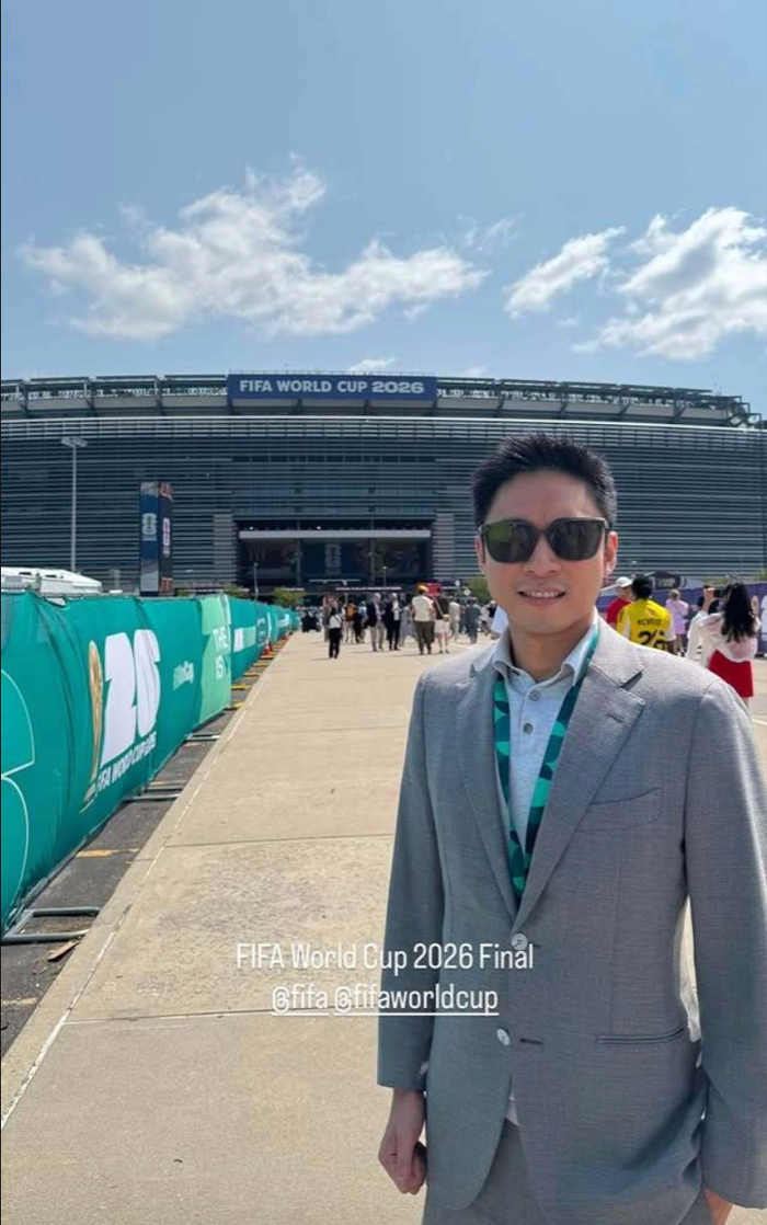 Doanh nhân Hoắc Khải Sơn tại Mỹ. Ảnh: Weibo