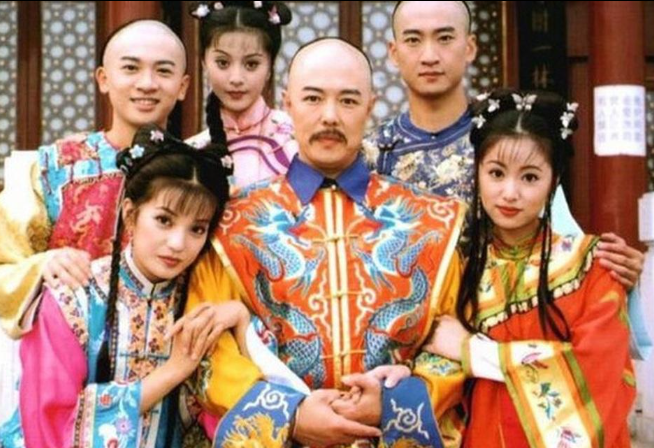 Hơn 20 năm trôi qua, Hoàn Châu Cách Cách vẫn là ký ức đẹp của nhiều thế hệ khán giả.