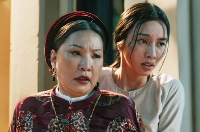 Hồng Đào trong Linh Miêu: Quỷ Nhập Tràng.