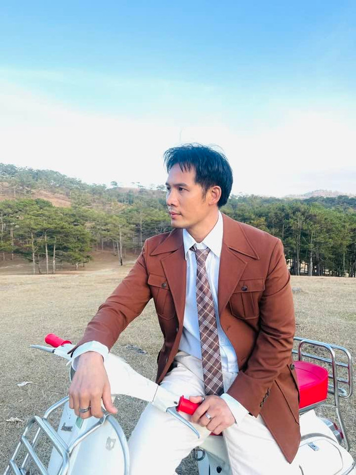 Thanh Thức giữ phong độ ở tuổi ngoài 40.