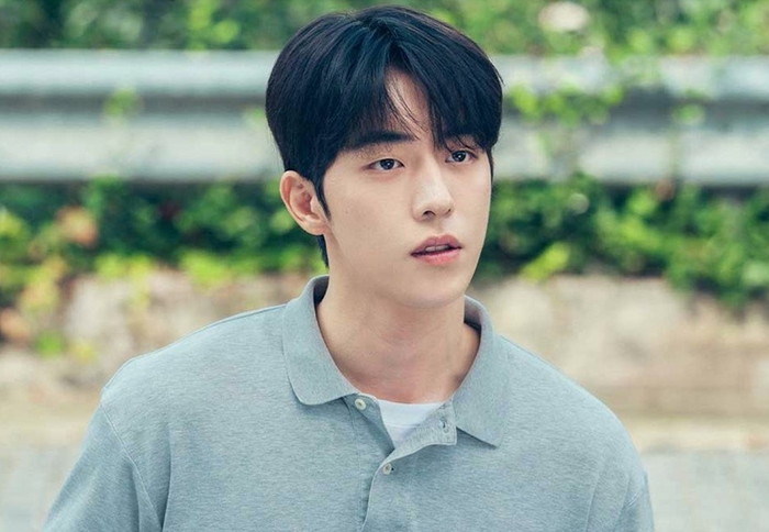 Sau Lời Nguyền Đông Cung, Nam Joo Hyuk tiếp tục nhận vai chính trong hai dự án mới thuộc hai thể loại khác nhau.