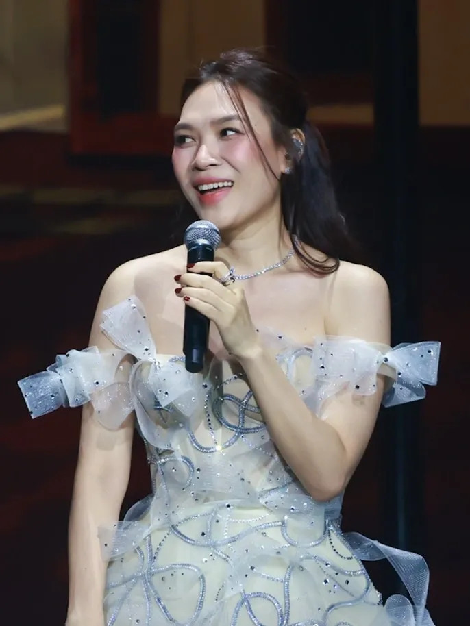 Ca sĩ Mỹ Tâm quê ở Đà Nẵng.
