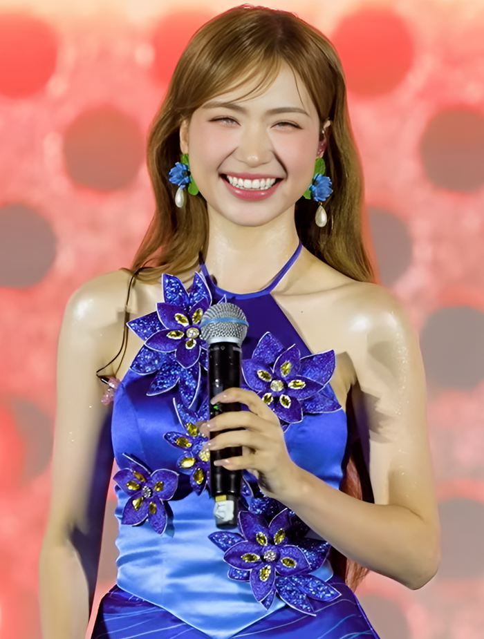 Chỉ trong vòng một năm, Hòa Minzy đã ủng hộ hơn 2,6 tỷ đồng cho các hoạt động thiện nguyện.