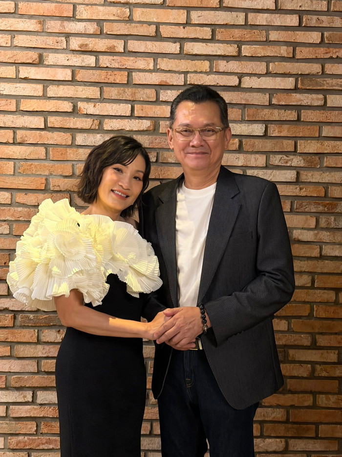 NSƯT Hữu Châu và Hồng Đào cũng sẽ tái hợp trong dự án điện ảnh Lên Hương, dự kiến ra rạp vào tháng 9. (Ảnh: FBNV)