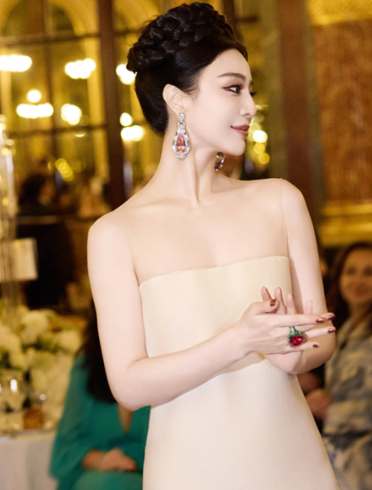Phạm Băng Băng dự tiệc kín ở Paris, vị thế hiện tại ra sao? Ảnh 2