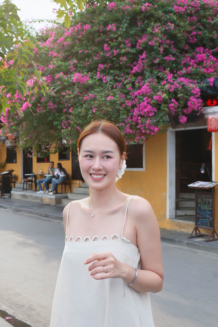 Động thái mới của vợ Anh Đức sau 2 năm kết hôn Ảnh 1