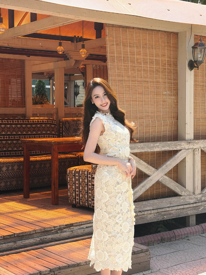 Nhan sắc cuốn hút của Á hậu Ngọc Hằng nhận nhiều lời khen. (Nguồn: FBNV)