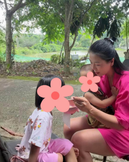 Nam Thư gây thích thú khi chia sẻ khoảnh khắc đời thường chăm sóc, vui chơi cùng các em nhỏ với vẻ ngoài giản dị, gần gũi. Ảnh: FBNV