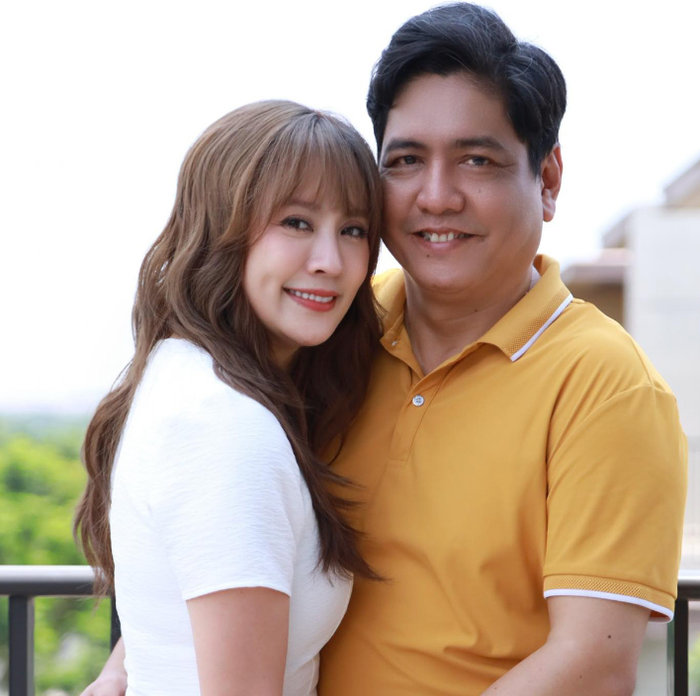 Thanh Thúy và Đức Thịnh hạnh phúc sau nhiều năm bên nhau. Ảnh: FBNV