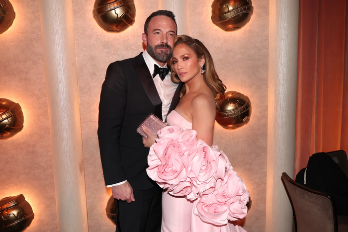 Jennifer Lopez chính thức nộp đơn ly hôn Ben Affleck vào tháng 8/2024.