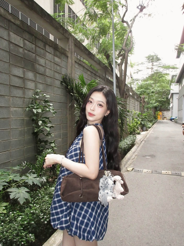 Á hậu Phương Nga khoe nhan sắc trong trẻo với loạt ảnh mới.