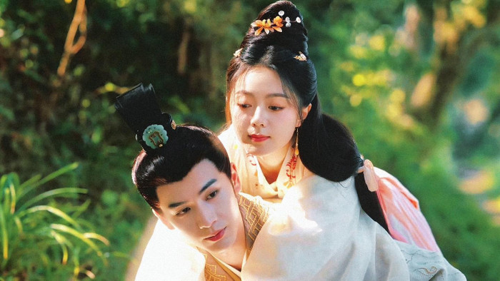 Độ Hoa Niên do Triệu Kim Mạch, Trương Lăng Hách đóng chính. Ảnh: Weibo&nbsp;