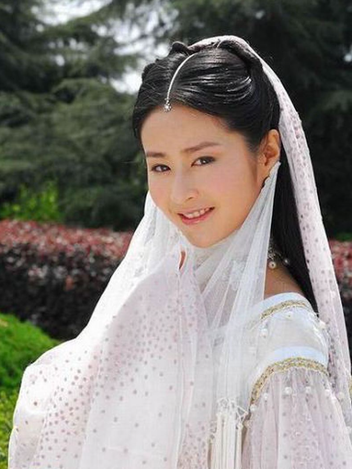 Hương Hương Công Chúa được Kim Dung xây dựng như một mỹ nhân mang màu sắc huyền thoại.