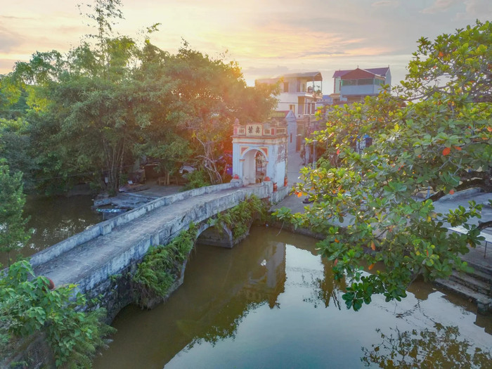 Thôn Dịch Diệp, một làng cổ nổi tiếng&nbsp;nay thuộc xã Ninh Giang, tỉnh Ninh Bình mới (địa phận xã Trực Chính, huyện Trực Ninh, tỉnh Nam Định cũ). Ảnh: báo Ninh Bình
