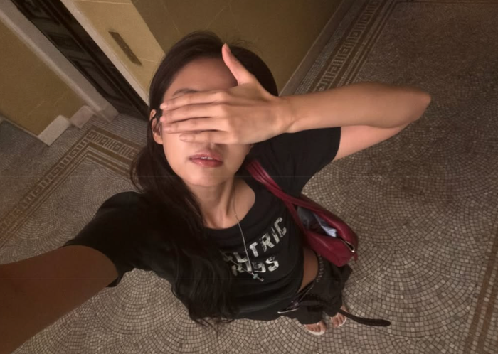 Ảnh đời thường không son phấn của Jennie (BLACKPINK) ở London gây sốt Ảnh 1