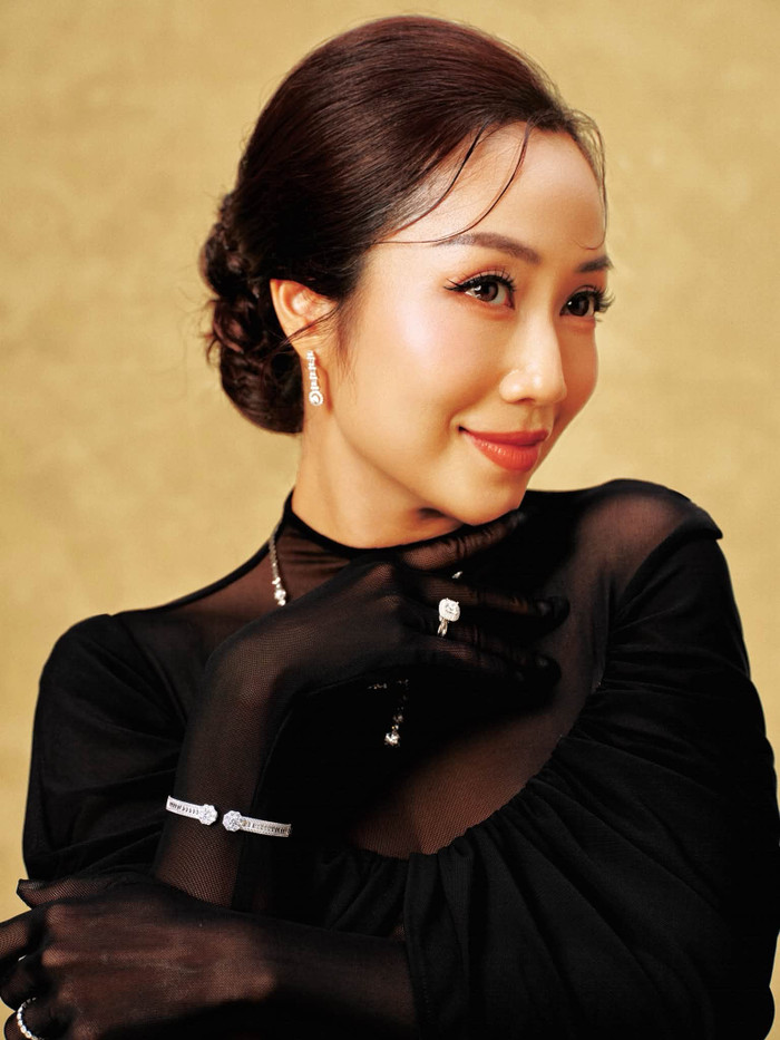 Ốc Thanh Vân ghi dấu trong lòng khán giả với gia tài phim ảnh, sân khấu và truyền hình sau hơn 20 năm hoạt động nghệ thuật. Ảnh: FBNV