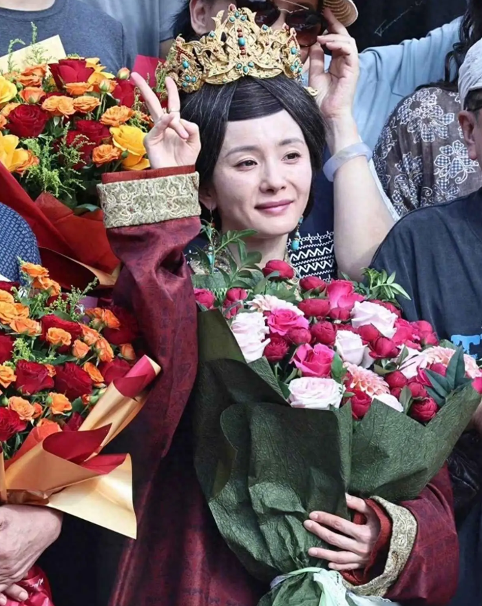 Bộ phim cổ trang Giang Sơn Đại Đồng chính thức đóng máy sau 115 ngày ghi hình liên tục, khép lại chặng đường đầu tư quy mô của đoàn phim. Ảnh: Sohu